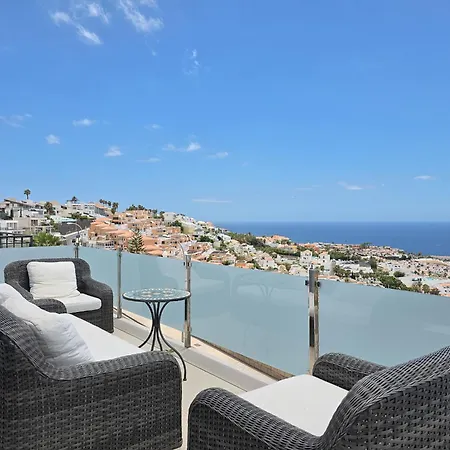 Karat Pyrite וילה *